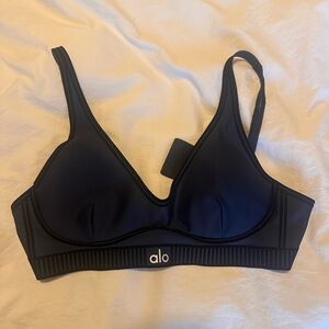 Alo Women’s Navy Sports Bra